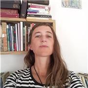 Licenciada en Letras (UBA). Enseño español (o castellano🙂) a estudiantes extranjerxs. ¡Tu consulta no molesta! ¡Te espero!